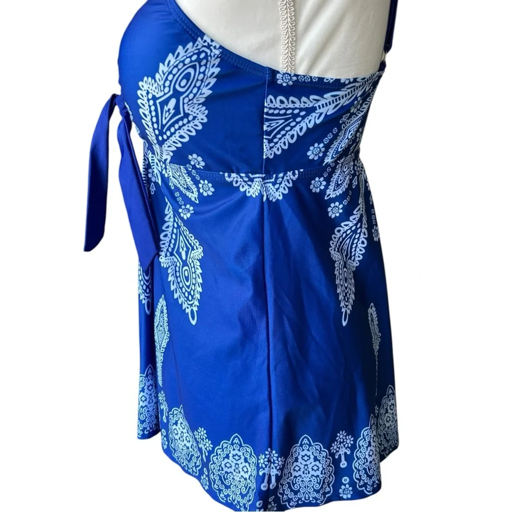 Blue Paisley Tankini Set - Picture 5 of 8